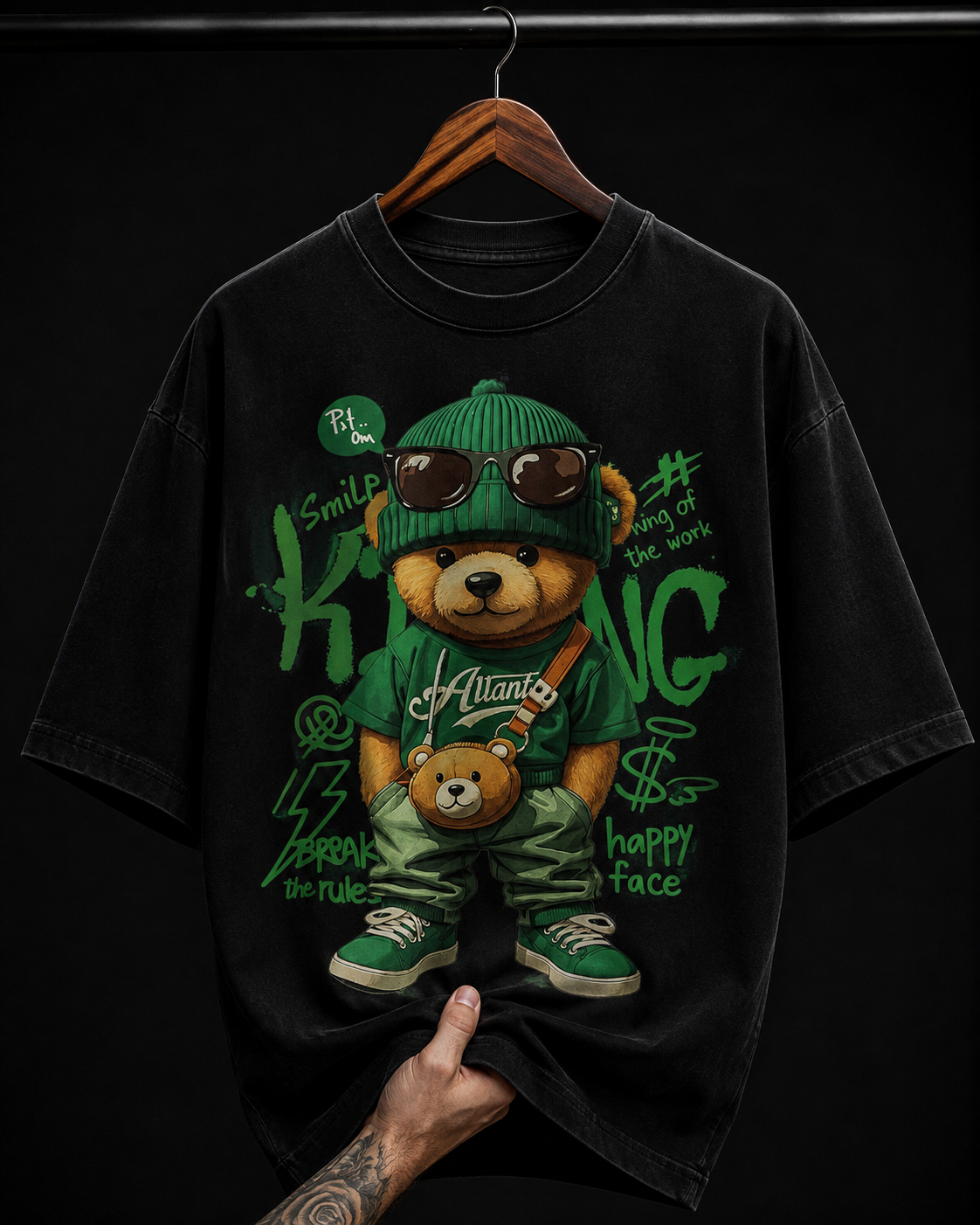 King Teddy Bear Green graphic T-shirt