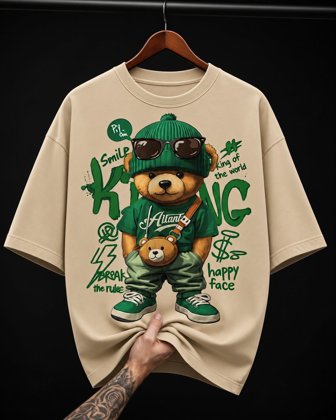 King Teddy Bear Green graphic T-shirt